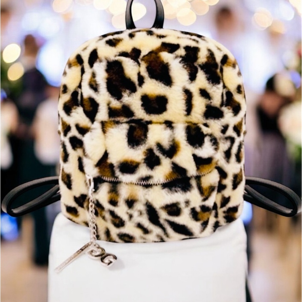Gilda Paris Leopard Mini Backpack • NWT❣️❣️